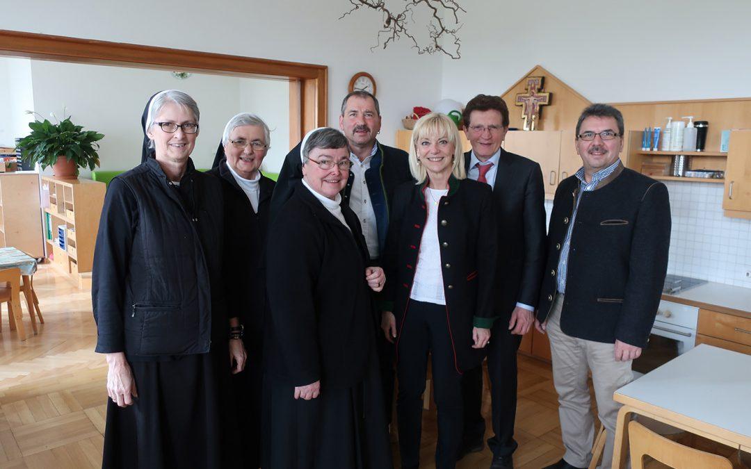 Freistaat Bayern fördert Kinderbetreuung im Kloster Maria Medingen